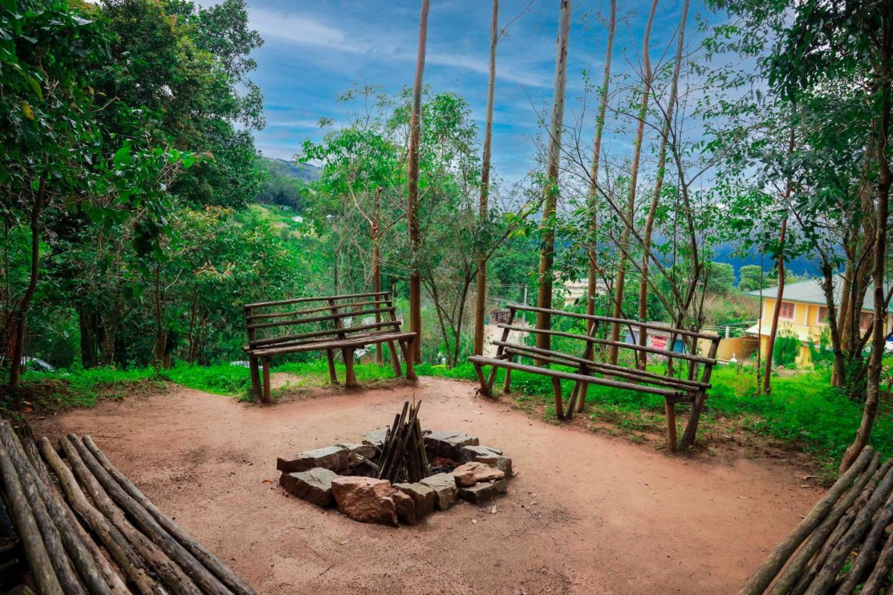 Golden Fern Resort Kanthalloor Exterior foto