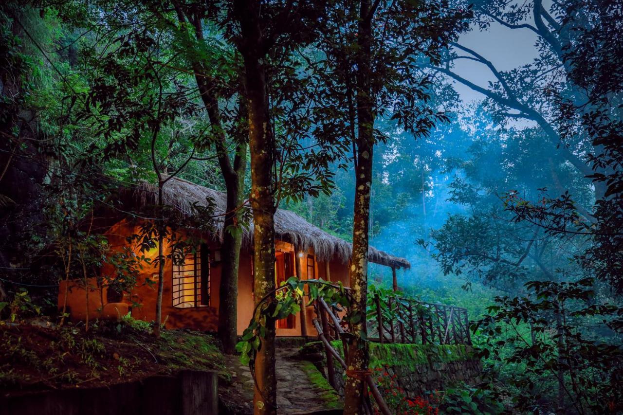 Golden Fern Resort Kanthalloor Exterior foto